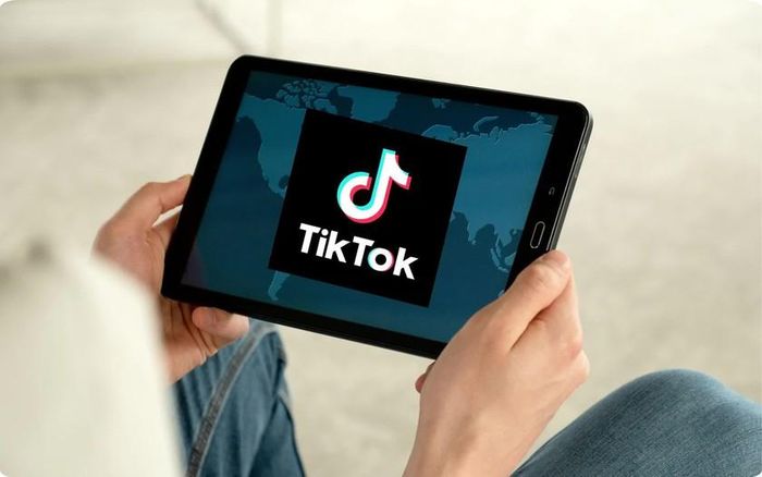 TikTok đã xử lý dữ liệu của trẻ em và thanh thiếu niên không có cơ sở pháp lý phù hợp. Ảnh minh họa: canva.