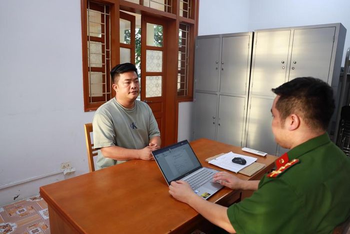 Bị can Vũ Hoàng Hải (tên thường gọi Hải SAPA TV).