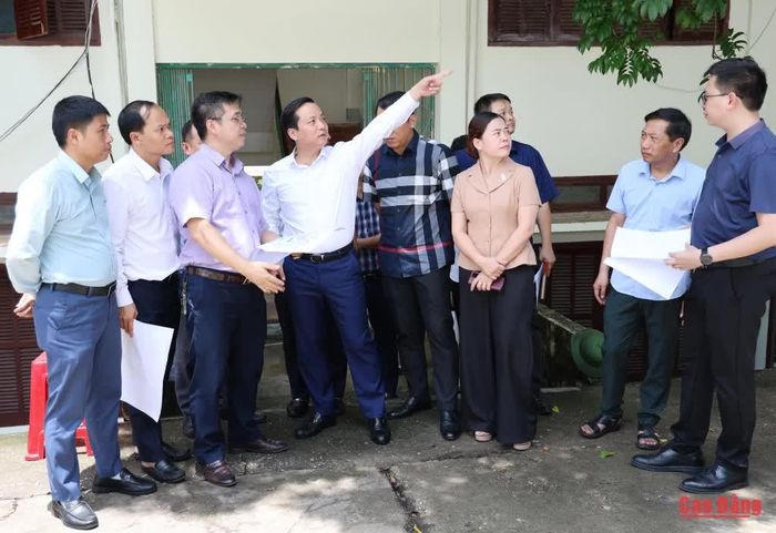 Chủ tịch UBND tỉnh Lê Hải Hòa kiểm tra công tác khởi công Dự án xây dựng Cơ sở giáo dục trẻ khuyết tật.