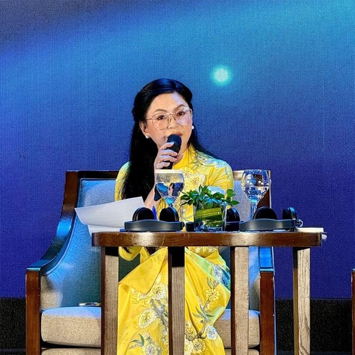 Lê Hồng Thủy Tiên và doanh nhân Johnathan Hạnh Nguyễn đồng hành trong cuộc sống và sự nghiệp. (Ảnh: IPPG - Imex Pan Pacific Group)