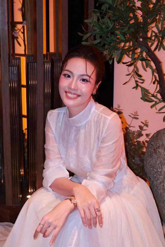 Huỳnh Phạm Thủy Tiên giành danh hiệu Á hậu 2 Hoa hậu Hoàn vũ Việt Nam 2022. (Ảnh: FBNV)