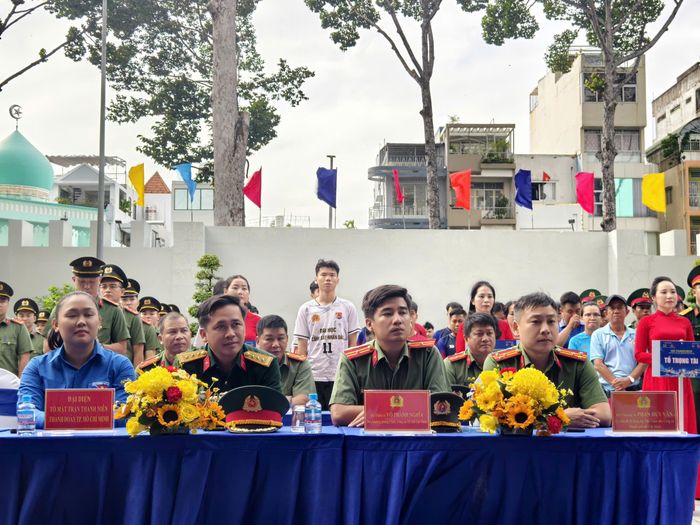 Các đại biểu tham dự Hội thao