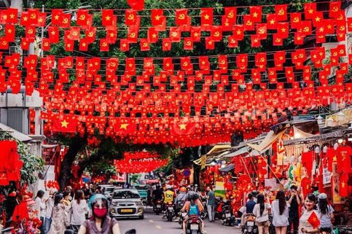 Thủ tướng Chính phủ Lê Minh Hưng yêu cầu các bộ, ngành, địa phương tăng cường bảo đảm an ninh, trật tự, phục vụ Nhân dân đón Lễ Quốc khánh 2/9 an toàn, lành mạnh.