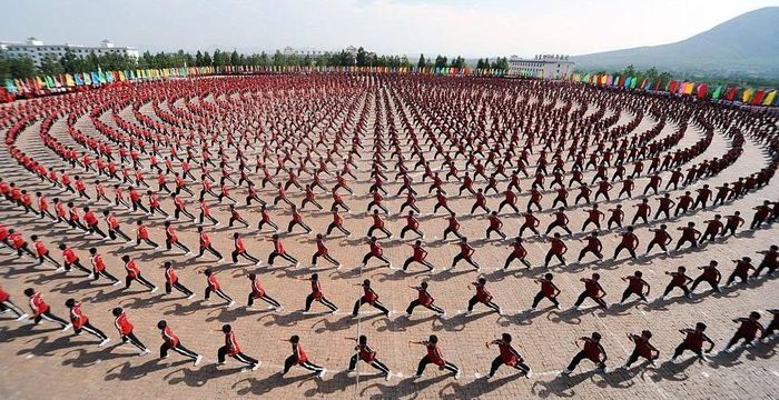  Trường võ thuật Tháp Câu Đăng Phong được xem là trường dạy kungfu lớn nhất ở Trung Quốc
