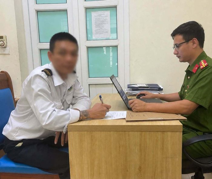 Nam bảo vệ tại cơ quan công an.