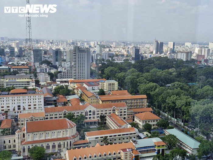 Khu vực trung tâm TP.HCM khan hiếm quỹ đất, giá đắt đỏ không còn là lựa chọn của người có nhu cầu ở thật.