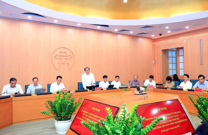 Phó Chủ tịch UBND thành phố Hà Nội Trương Việt Dũng chủ trì buổi tiếp Đoàn công tác tỉnh Lào Cai. Ảnh: Hồng Thái