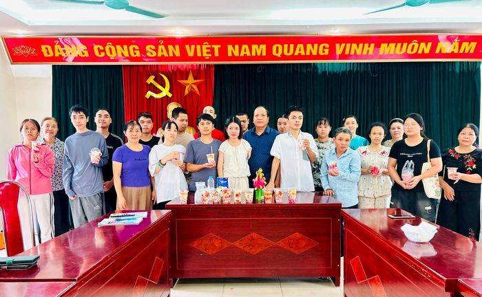 Nhờ dự án Tự tin lập nghiệp, nhiều người khuyết tật có cơ hội được học nghề và trang bị kỹ năng mềm. Ảnh: Trần Oanh.