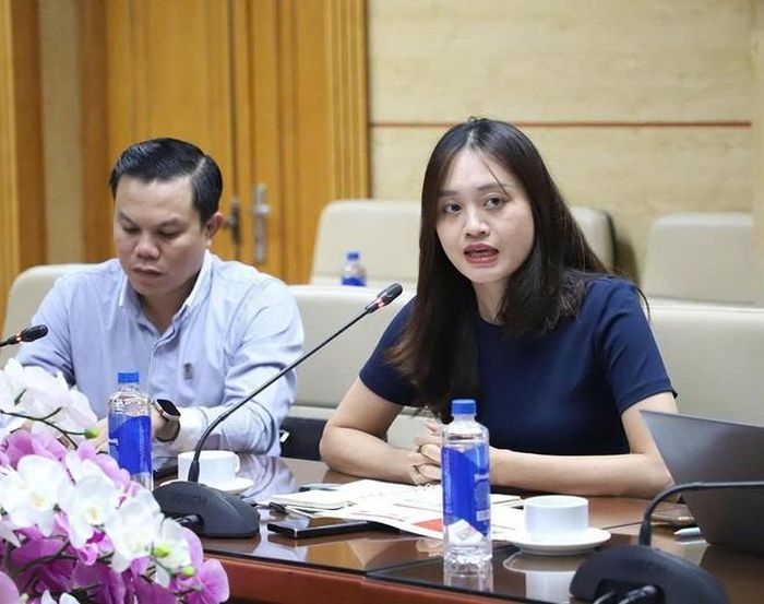 Đại biểu đoàn Úc phát biểu. Ảnh: Trần Minh