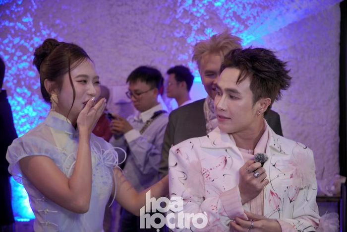 Phương Mỹ Chi và "anh hai" Huỳnh Lập tại sự kiện.