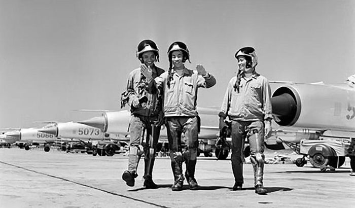 Hơn 60 năm sau chuyến bay đầu tiên, MiG-21 vẫn được nhớ đến ở nhiều quốc gia. Nhưng tại Việt Nam, cái tên này mang ý nghĩa đặc biệt hơn.