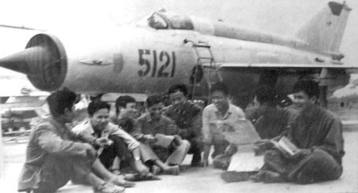 Chính sự đối lập ấy khiến MiG-21 và F-4 trở thành một trong những cặp đối thủ đáng nhớ nhất của lịch sử không chiến.
