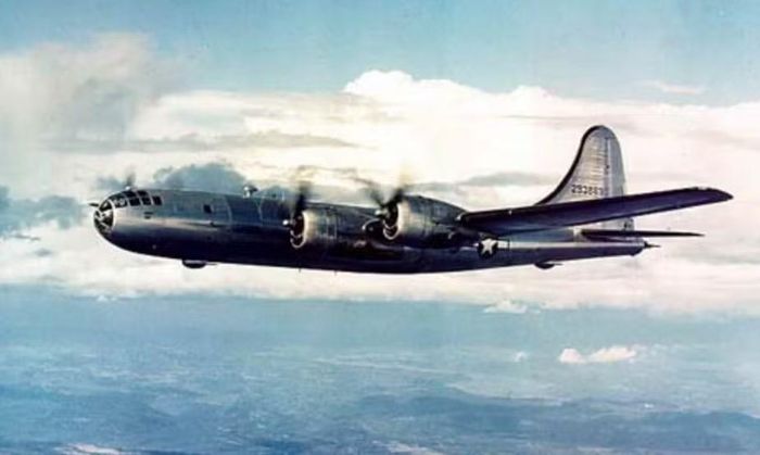 Sự xuất hiện của MiG-15 buộc Mỹ phải thay đổi cách sử dụng B-29. Những nhiệm vụ ban ngày trong khu vực có sự hiện diện mạnh của MiG trở nên nguy hiểm hơn, khiến Mỹ phải điều chỉnh chiến thuật và tăng cường hoạt động vào ban đêm, khi ưu thế của tiêm kích phản lực Liên Xô bị hạn chế bởi khả năng phát hiện và dẫn đường thời đó.