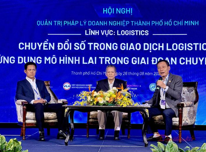 Quang cảnh phiên thảo luận tại hội nghị. Ảnh: L.T