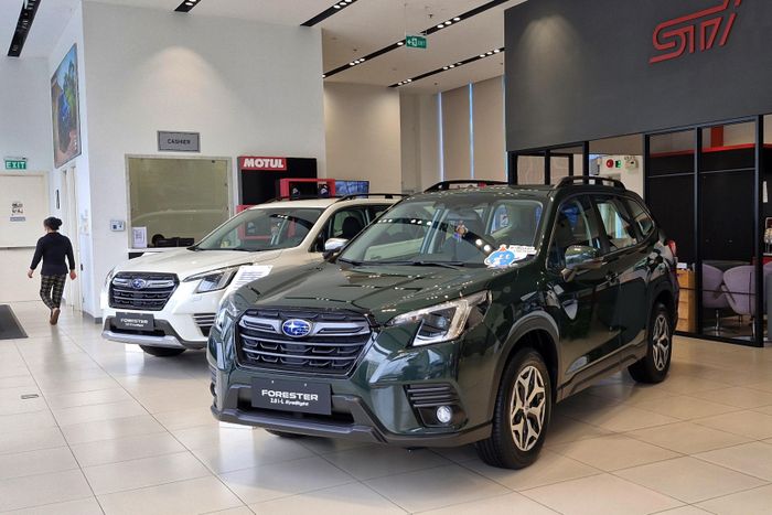  Những chiếc Forester nhập Thái cuối cùng đang được khuyến mại hàng trăm triệu đồng. Ảnh: Phúc Hậu. 