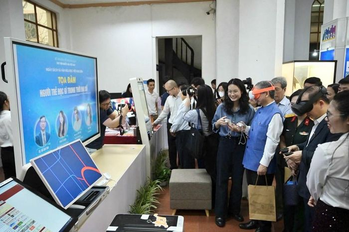 Chuyển đổi số được coi là “chìa khóa” trong thu hút bạn đọc. Ảnh minh họa: THIÊN NGÂN