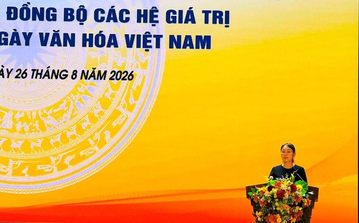Bà Huỳnh Thị Như Lam, Phó Giám đốc Sở Văn hóa và Thể thao tỉnh An Giang phát biểu chào mừng