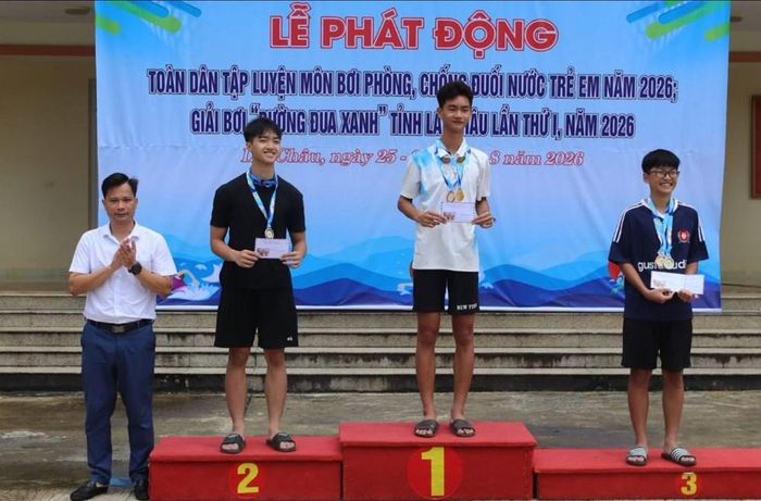 Ban Tổ chức đã trao 15 giải Nhất, 15 giải Nhì và 14 giải Ba cho các vận động viên có thành tích xuất sắc ở các nội dung thi đấu