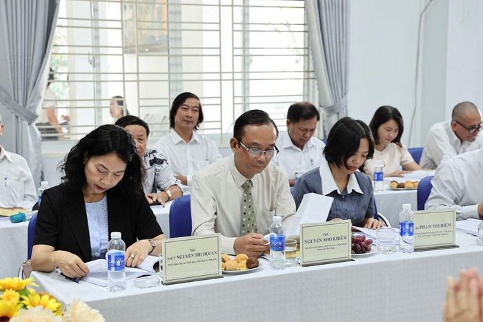 Các đại biểu tham dự hội thảo
