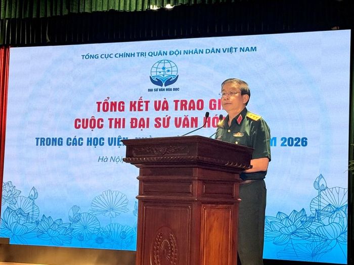 Ủy viên BCH Trung ương Đảng, Phó Chủ nhiệm Tổng cục Chính trị Quân đội nhân dân Việt Nam, Thượng tướng Trương Thiên Tô phát biểu chỉ đạo tại buổi Lễ