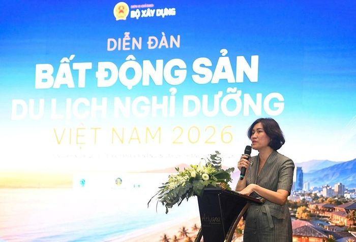 Bà Nguyễn Thị Hồng Nga, Tổng Biên tập Báo Xây dựng phát biểu