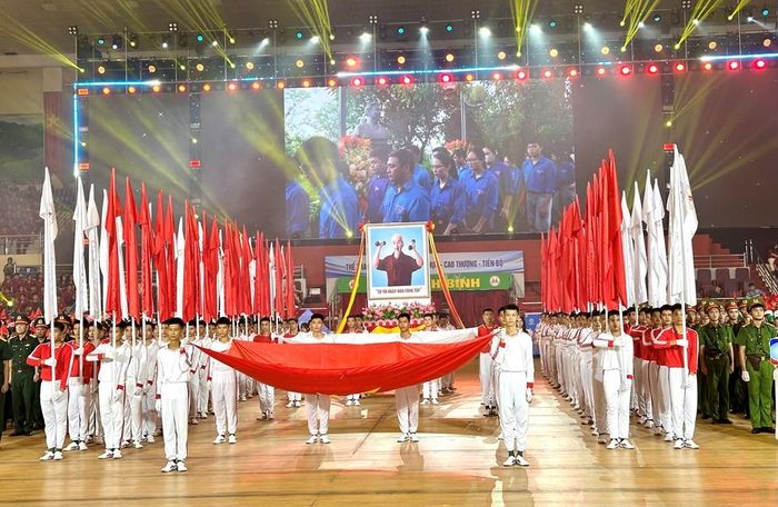 Đại hội TDTT không chỉ là một hoạt động thể thao đơn thuần, mà còn là sự hội tụ của sức mạnh, tinh thần đoàn kết và khát vọng phát triển của nhân dân toàn tỉnh Ninh Bình