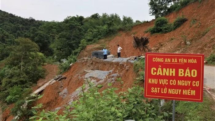 Nhiều điểm sạt lở trên địa bàn xã Yên Hòa. (Ảnh: Cơ sở cung cấp)