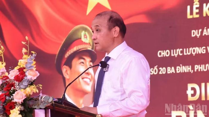 Phó Chủ tịch Ủy ban nhân dân thành phố Đà Nẵng Lê Quang Nam phát biểu tại buổi lễ.