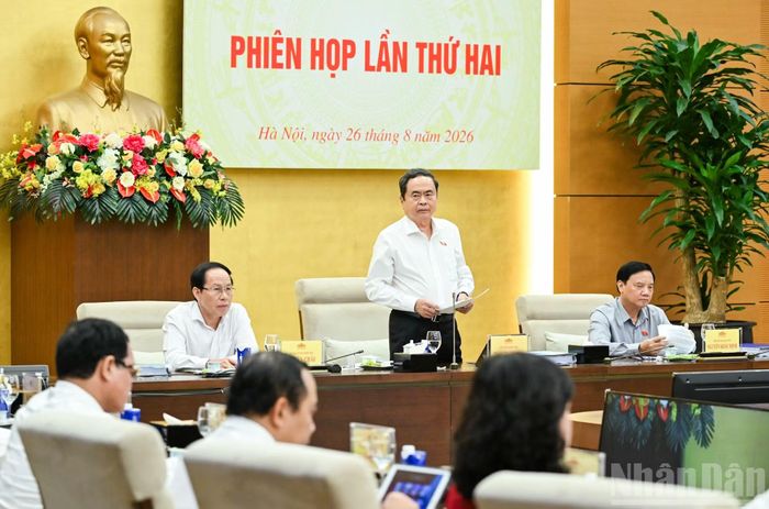 Chủ tịch Quốc hội Trần Thanh Mẫn, Trưởng Ban Chỉ đạo Tổng rà soát hệ thống văn bản quy phạm pháp luật chủ trì phiên họp. (Ảnh: DUY LINH)