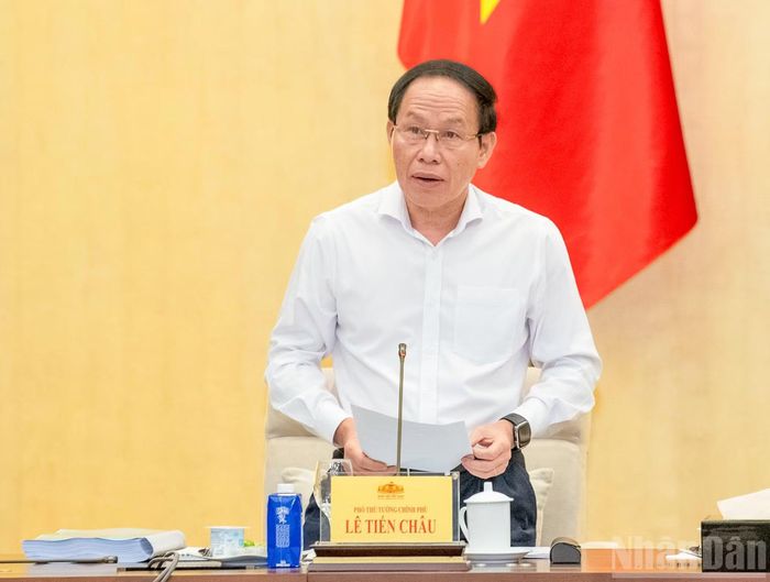 Phó Thủ tướng Lê Tiến Châu phát biểu khai mạc phiên họp. (Ảnh: DUY LINH)