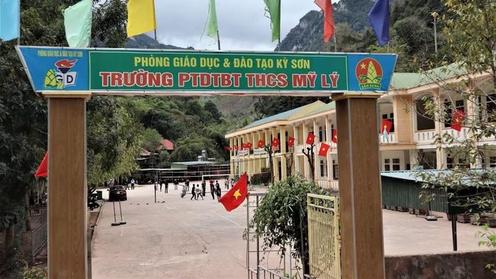 Xã Mỹ Lý, một trong những địa phương có điều kiện kinh tế-xã hội khó khăn ở miền tây Nghệ An. (Ảnh: TTH)