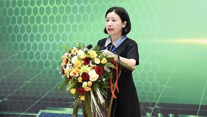 Giám đốc Sở Khoa học và Công nghệ tỉnh Tây Ninh Huỳnh Thị Hồng Nhung phát biểu tại vòng thi chung kết. (Ảnh: Ban tổ chức)