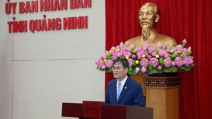 Chủ tịch Ủy ban nhân dân tỉnh Quảng Ninh Bùi Văn Khắng phát biểu tại sự kiện. (Ảnh: QUANG THỌ)