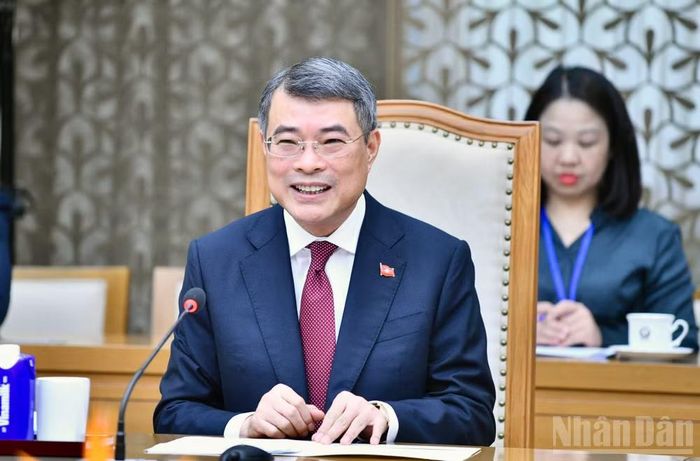 Thủ tướng Chính phủ Lê Minh Hưng phát biểu ý kiến tại buổi tiếp. (Ảnh: THANH GIANG)