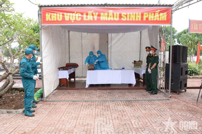  Công tác lấy mẫu sinh phẩm phục vụ việc giám định, xác định danh tính hài cốt liệt sĩ tại các nghĩa trang được tỉnh Đắk Lắk triển khai chặt chẽ, đồng bộ, hiệu quả. 