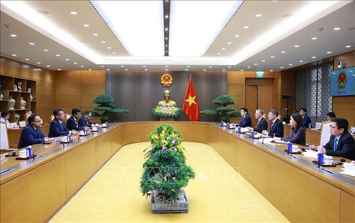  Quang cảnh buổi tiếp.