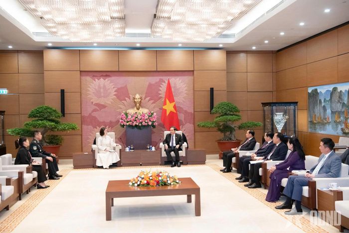 Quang cảnh cuộc tiếp.
