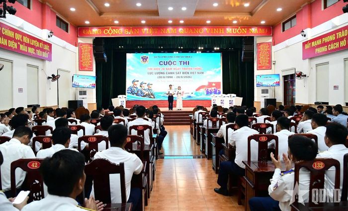  Toàn cảnh Cuộc thi tìm hiểu 28 năm Ngày truyền thống lực lượng Cảnh sát biển Việt Nam. 