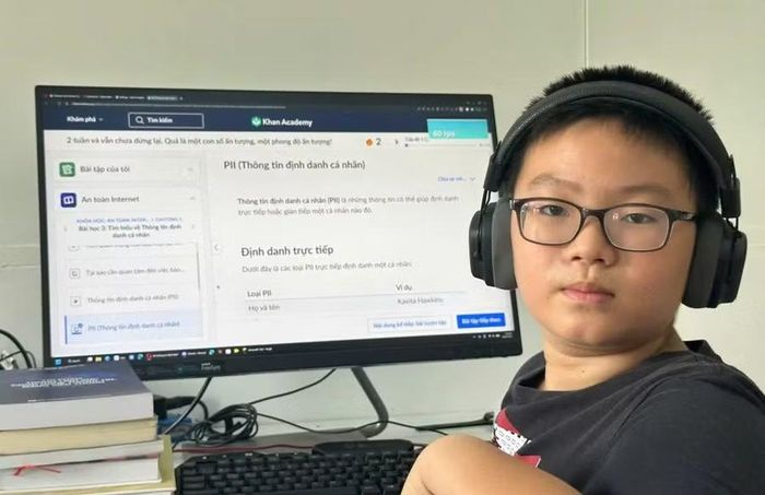 Nhiều học sinh vùng đồng bào dân tộc thiểu số lựa chọn học trực tuyến để phù hợp với điều kiện và mục tiêu của bản thân.