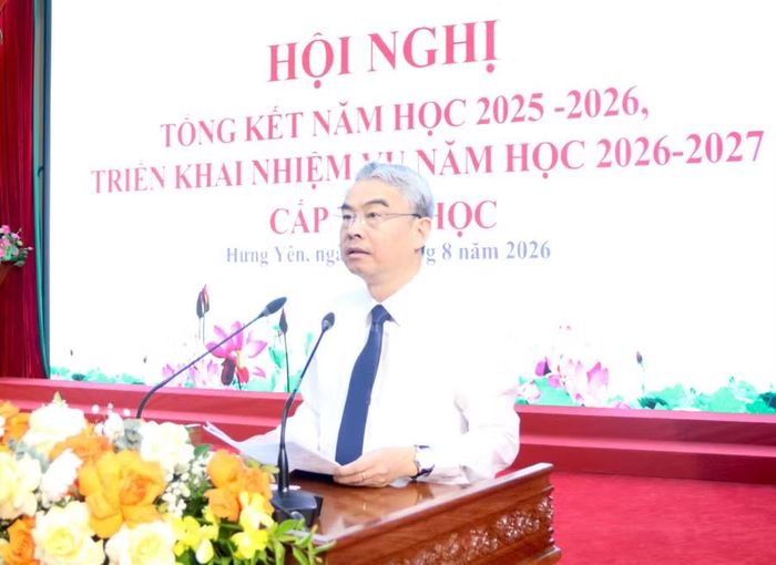 Ông Phạm Đồng Thụy - Giám đốc Sở GD&ĐT Hưng Yên phát biểu tại hội nghị.