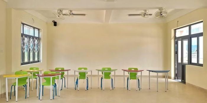 Một phòng học thực hành của khối THCS.