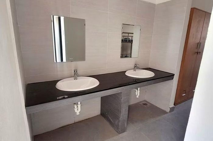 Bồn rửa tay hiện đại