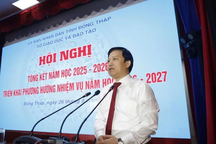 Ông Lê Quang Trí, Giám đốc Sở GD&ĐT tỉnh Đồng Tháp phát biểu tại Hội nghị.