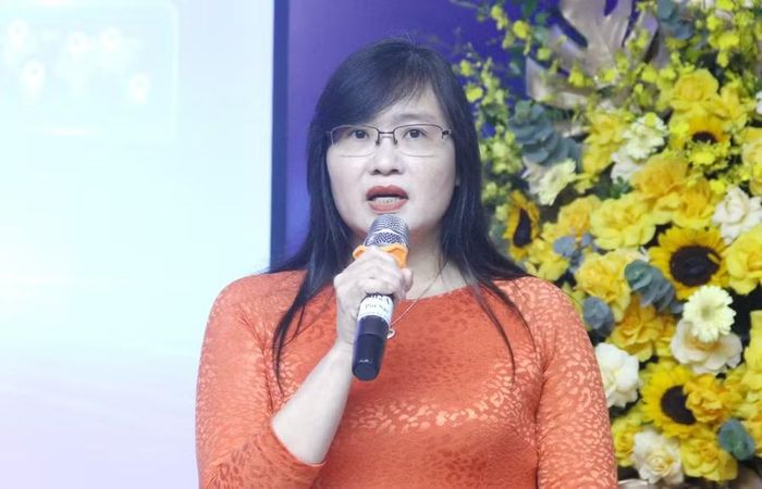 TS Trịnh Thanh Huyền - Viện trưởng Viện Đào tạo Quốc tế, Học viện Tài chính phát biểu tại hội thảo.