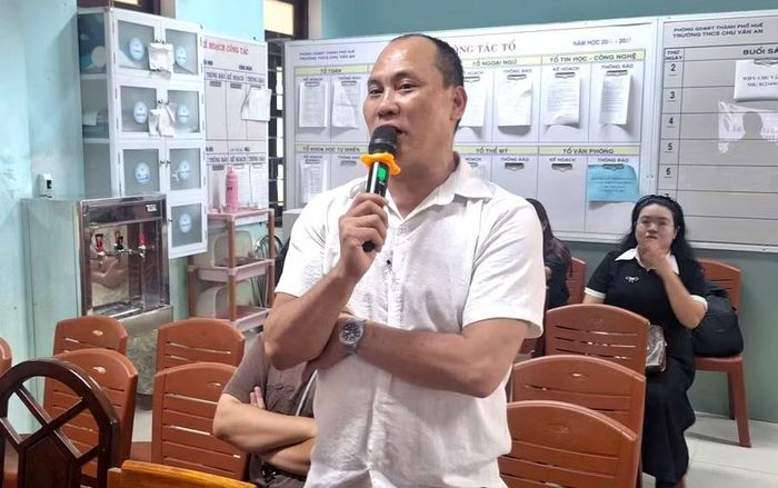 Đại diện phụ huynh góp ý tại Hội thảo.