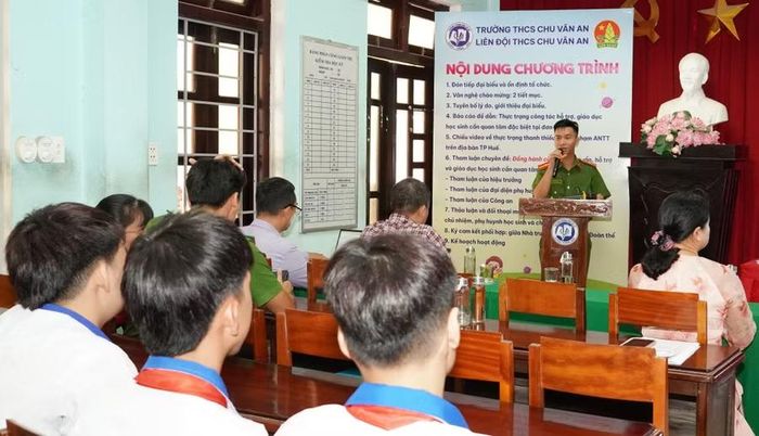 Các báo cáo của công an về thực trạng thanh thiếu niên vi phạm an ninh trật tự.
