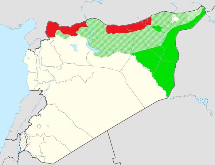 Lực lượng Dân chủ Syria (SDF) từng kiểm soát các vùng lãnh thổ phía đông của Syria (màu xanh). Ảnh: CC/WIki