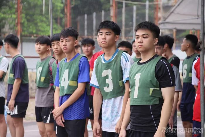 Thí sinh thi ngành giáo dục thể chất.