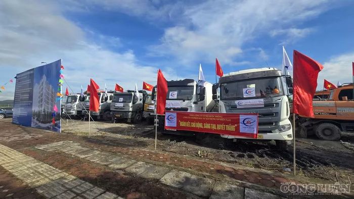 Đầu tư phát triển nhà ở xã hội là một trong những lĩnh vực đầu tư trọng điểm thuộc chuỗi dự án vừa được trao quyết định tại hội nghị.