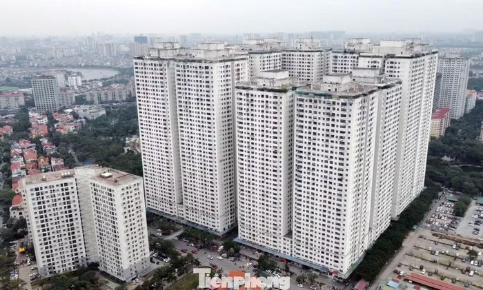 Hàng vạn cư dân mong Hà Nội có một lộ trình xử lý cụ thể để cấp sổ hồng, bảo vệ quyền lợi của người dân.